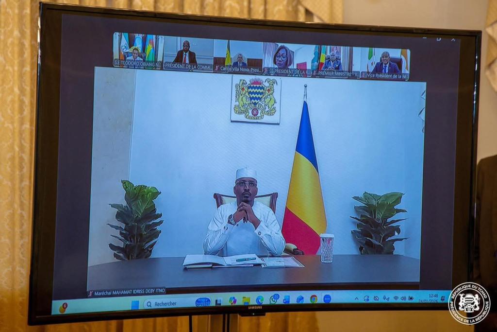 رئيس الجمهورية يشارك عبر تقنية الفيديو في القمة الاستثنائية التاسعة للمجموعة الاقتصادية لدول وسط إفريقيا