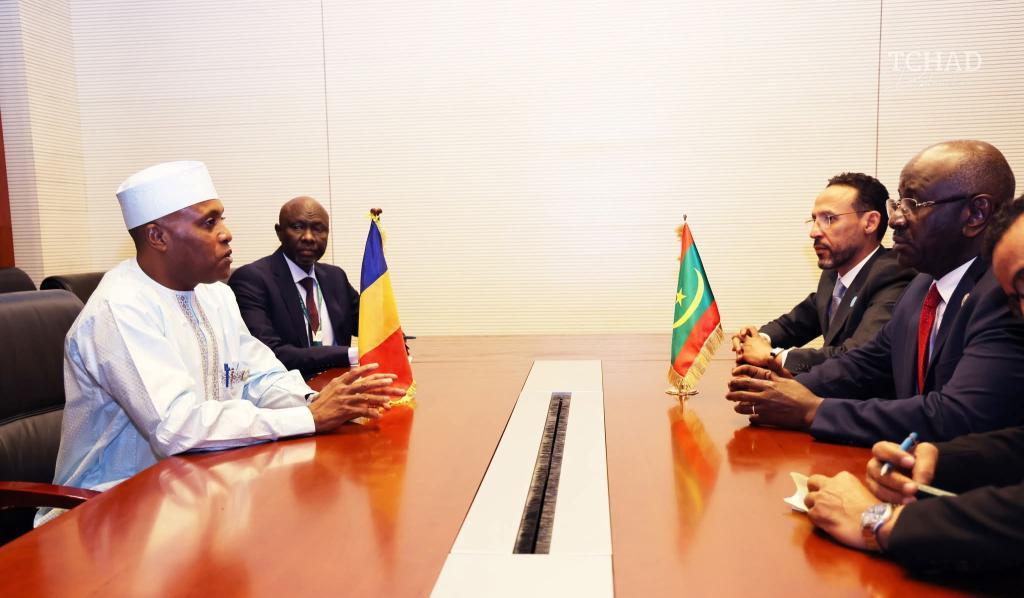 تشاد وموريتانيا تبحثان تعزيز التعاون الثنائي في أديس أبابا